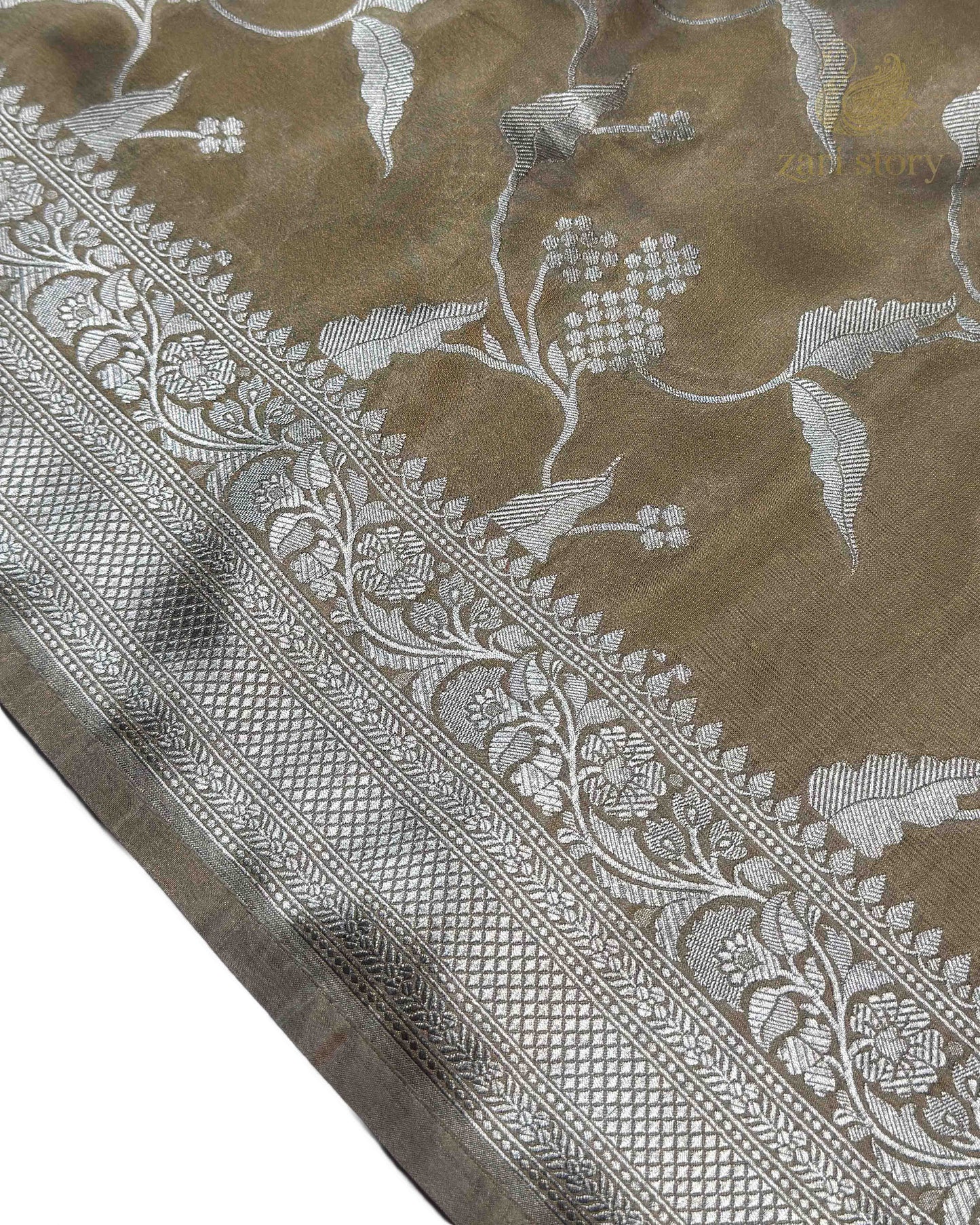 Metallic Gold Floral Tissue Banarasi Saree