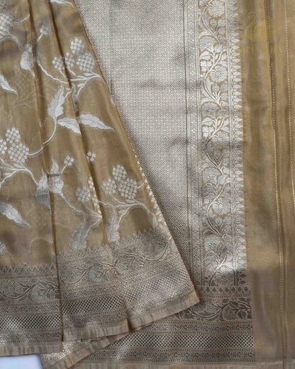 gold floral tissue not applicable